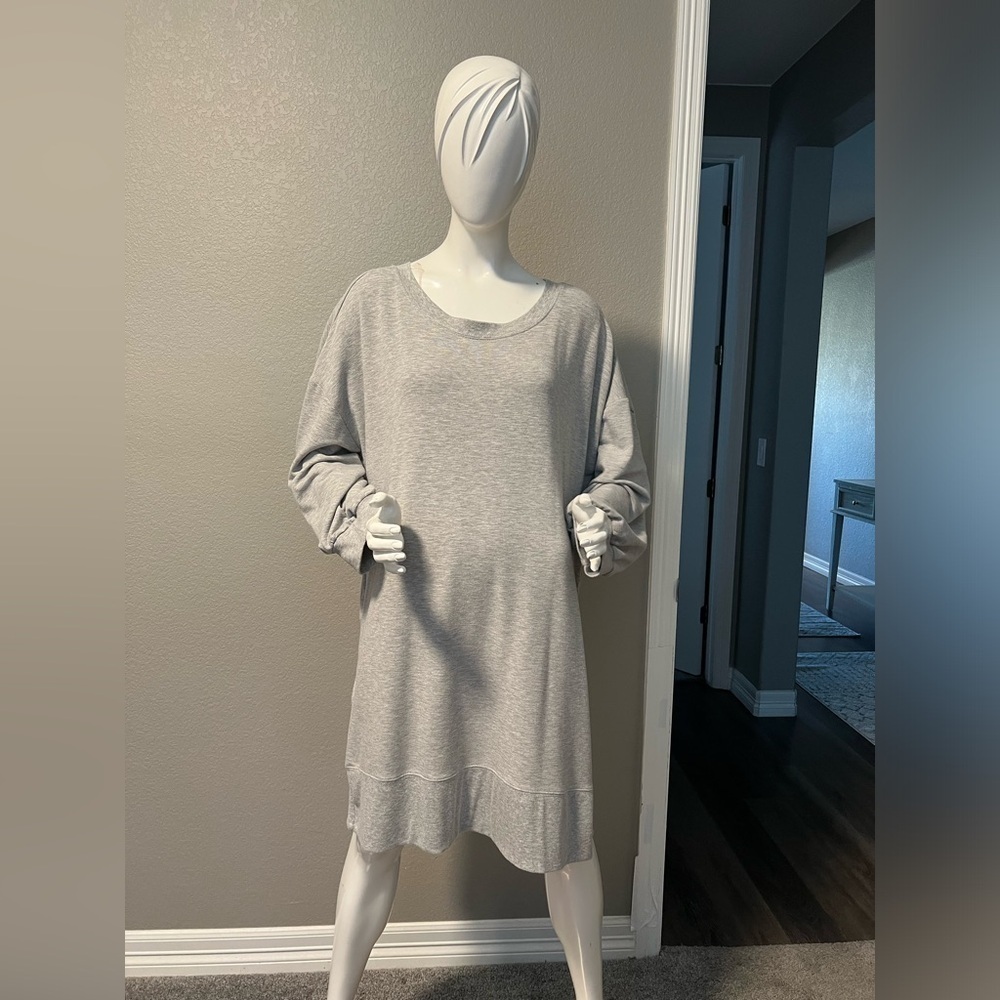 Sweatshirt Project by French Laundry Gray Dress Size 3X